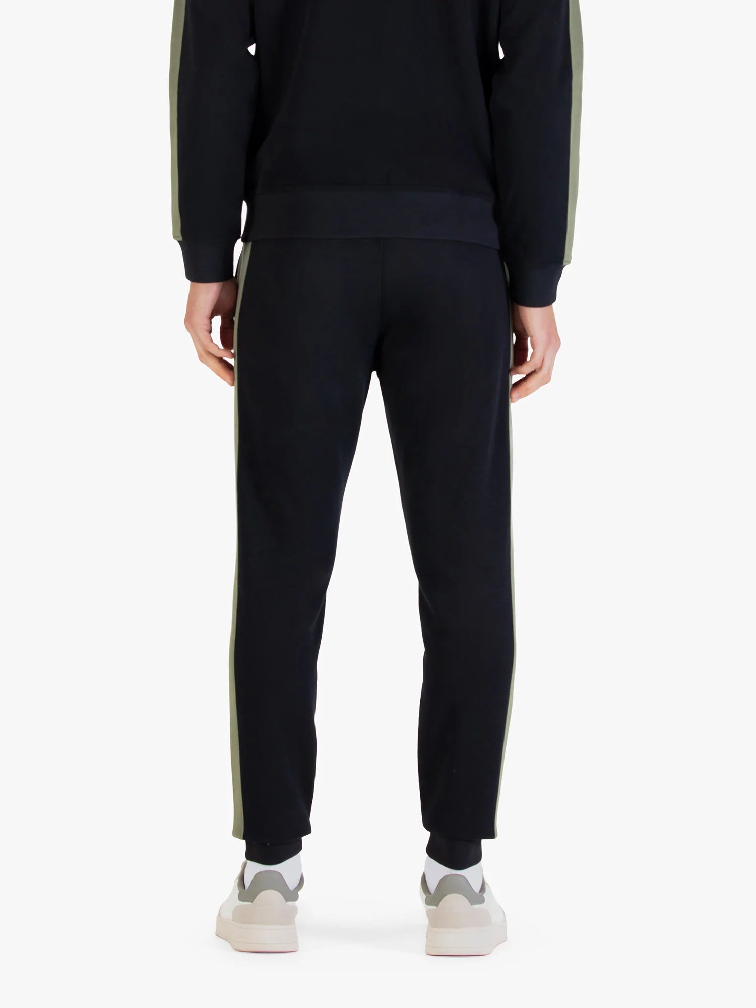 Luke Cornell 1000 Joggers Black Clover