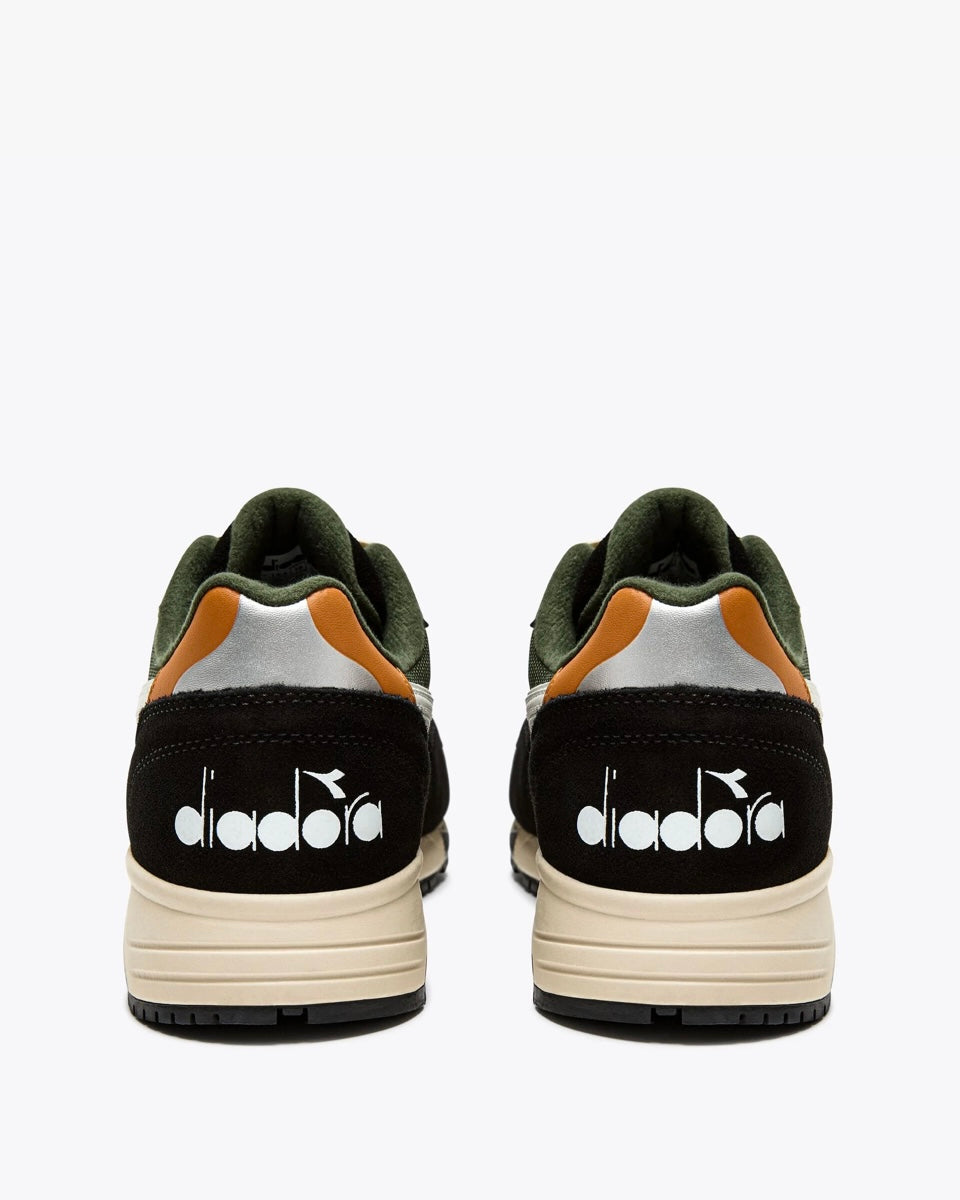 Diadora N902 Trainer Kombu Green/Black