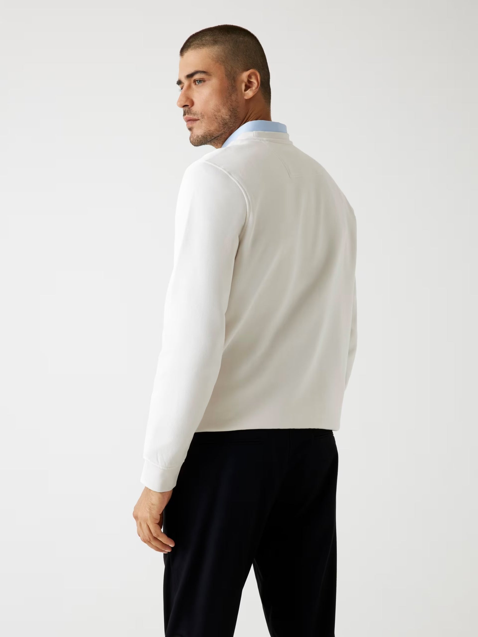 Guess Embroidered Logo Sweatshirt Cream