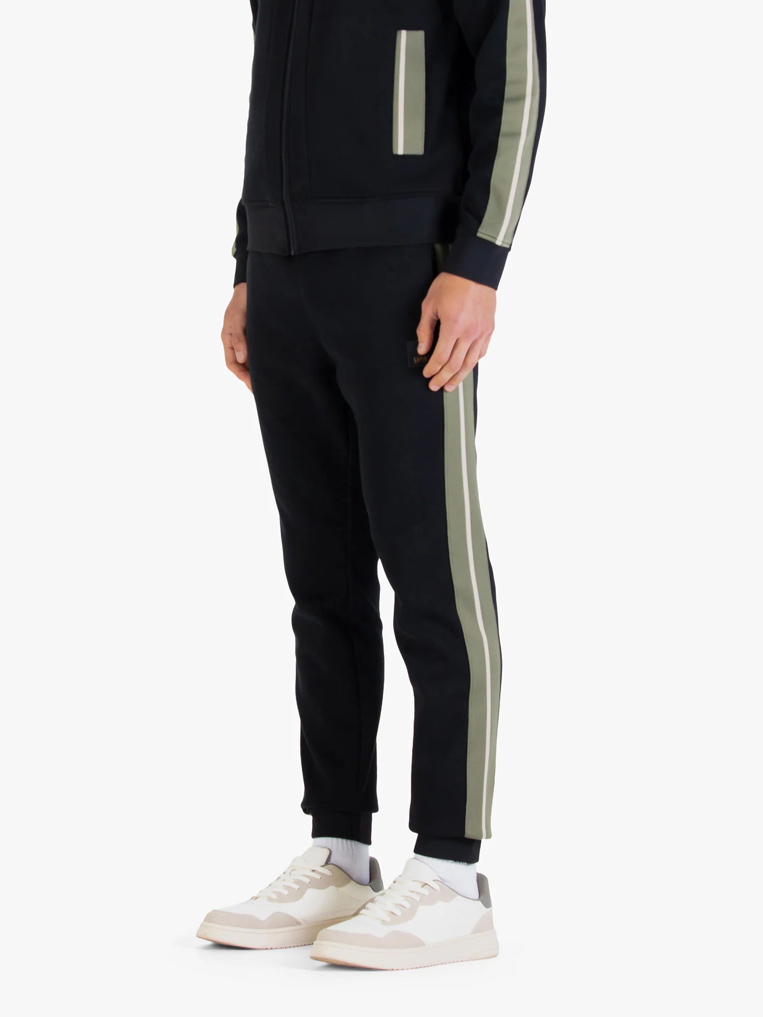 Luke Cornell 1000 Joggers Black Clover
