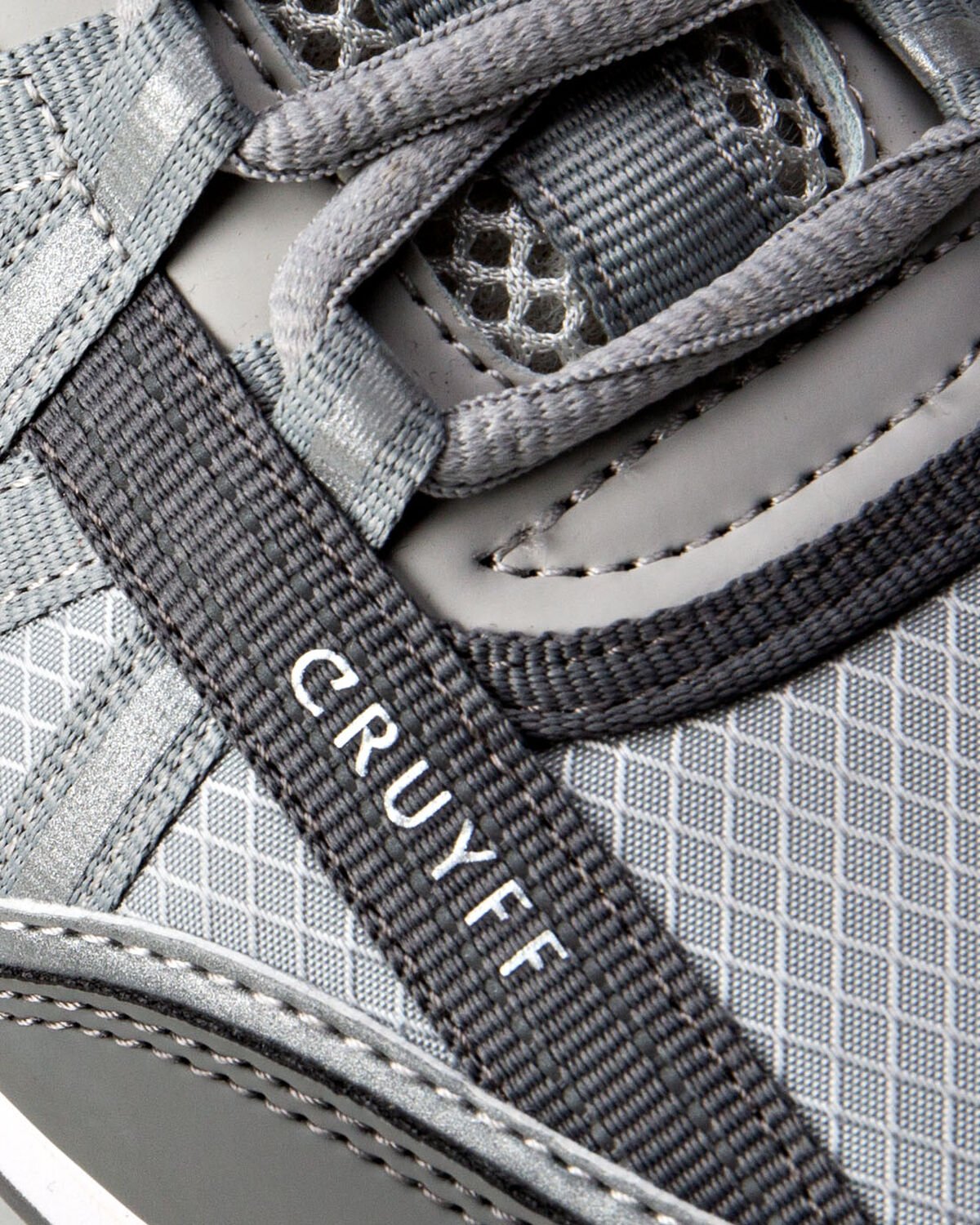 Cruyff Fearia Trainer Light Grey