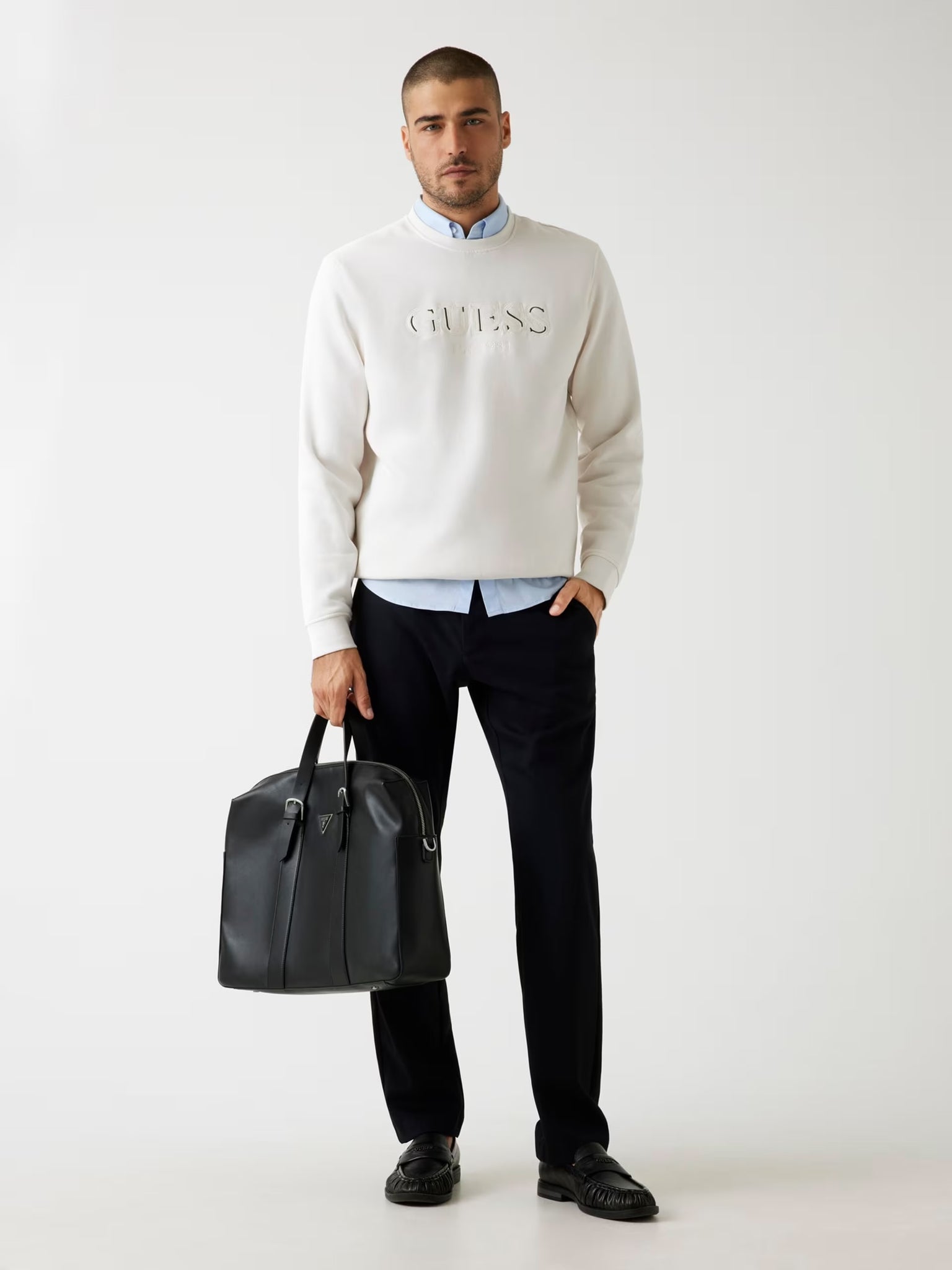 Guess Embroidered Logo Sweatshirt Cream