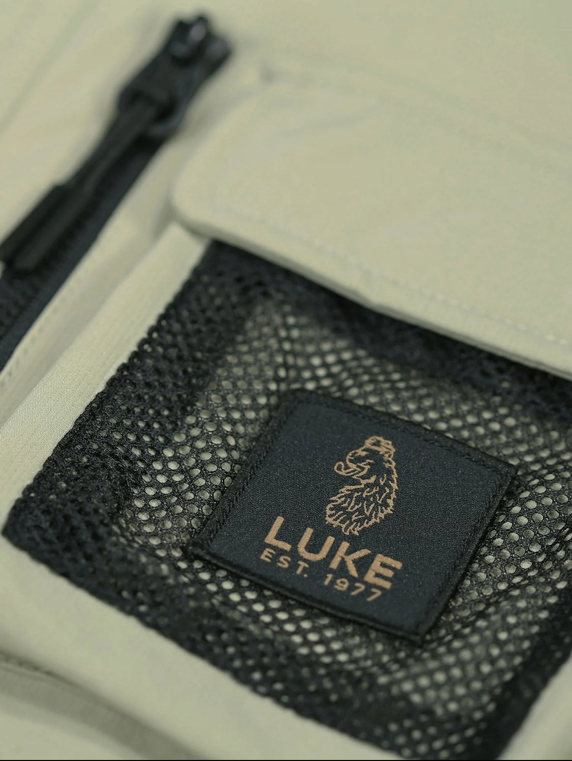 Luke Hulun Pocket Detail Shirt Sage